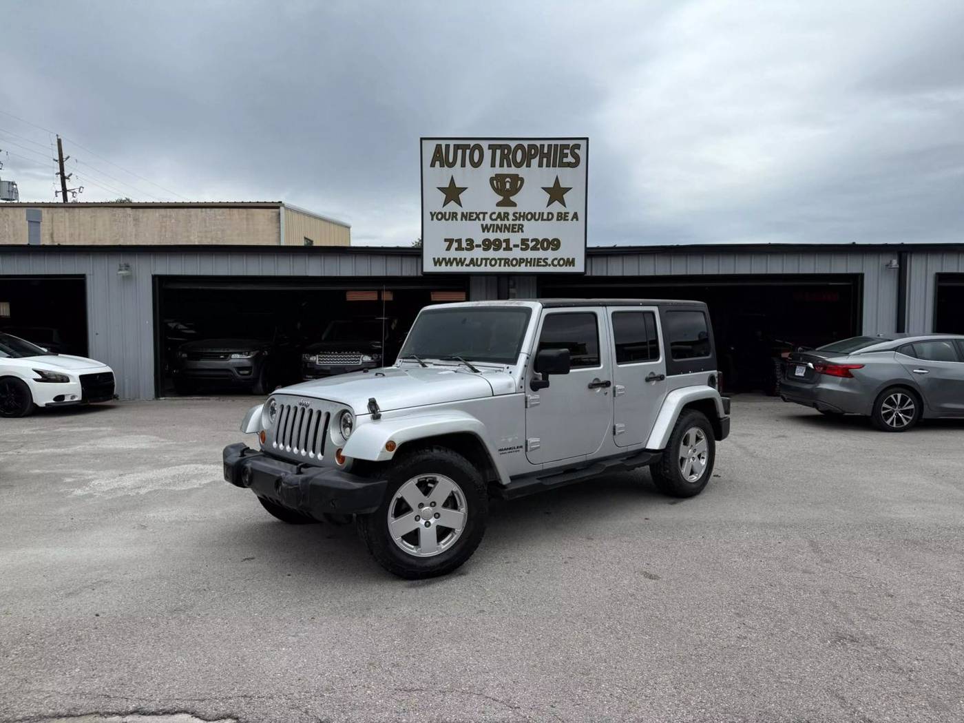 2007 Jeep Wrangler Sahara — SUV — 120,143 mi — Houston, TX