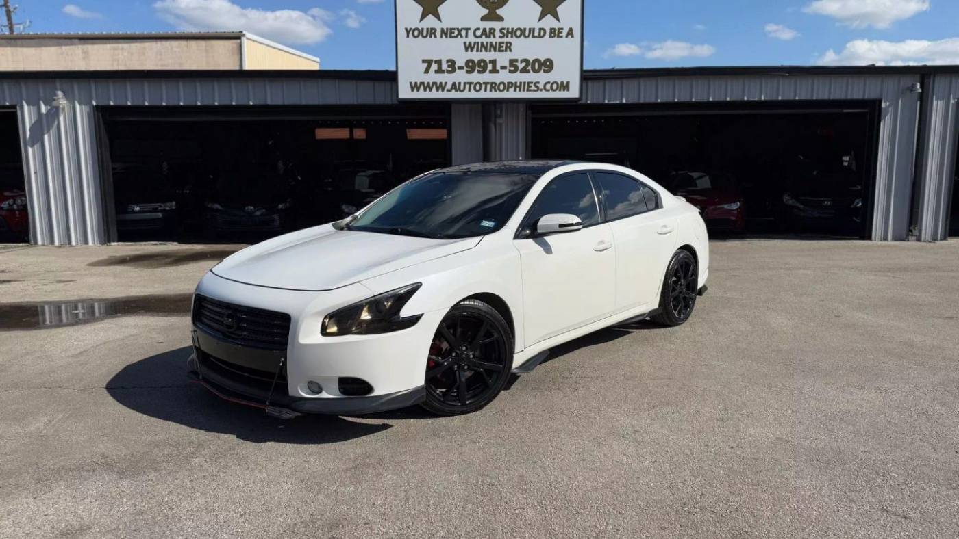 2013 Nissan Maxima SV — Sedan — 141,685 mi — Houston, TX