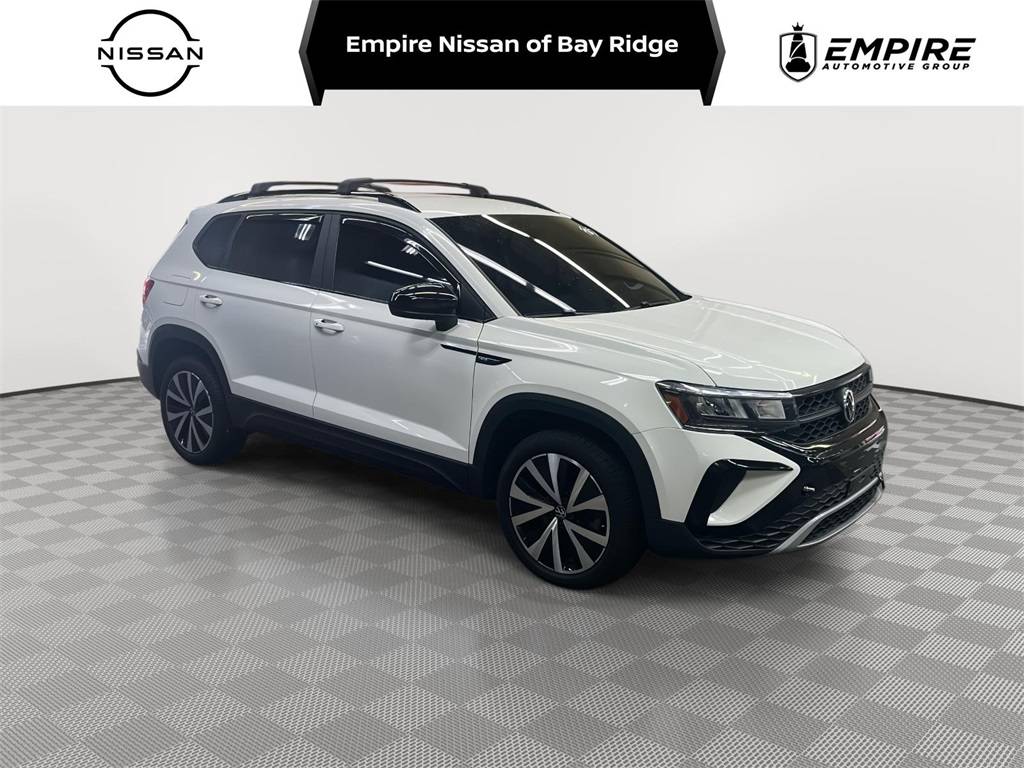 2022 Volkswagen Taos SE — SUV — 28,658 mi — Brooklyn, NY