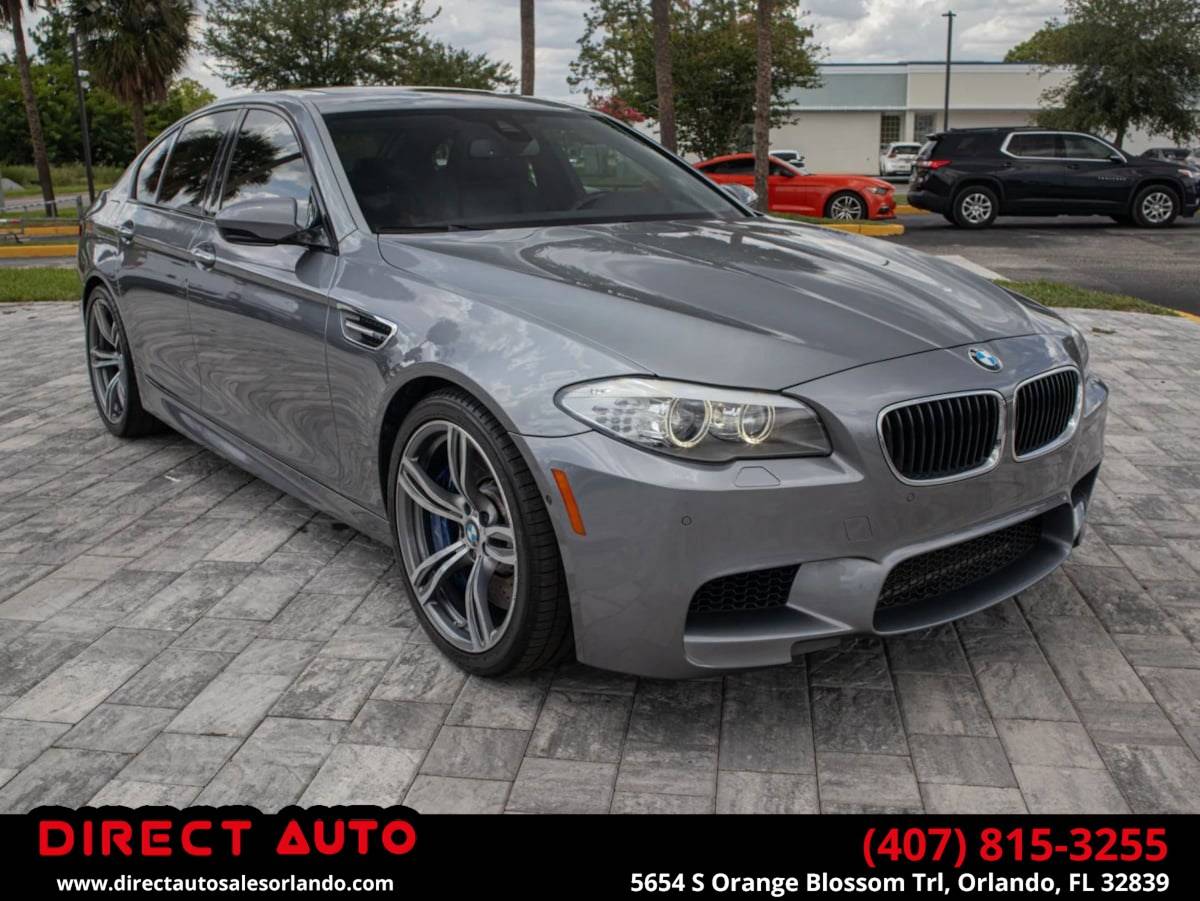 2013 BMW M5 Standard