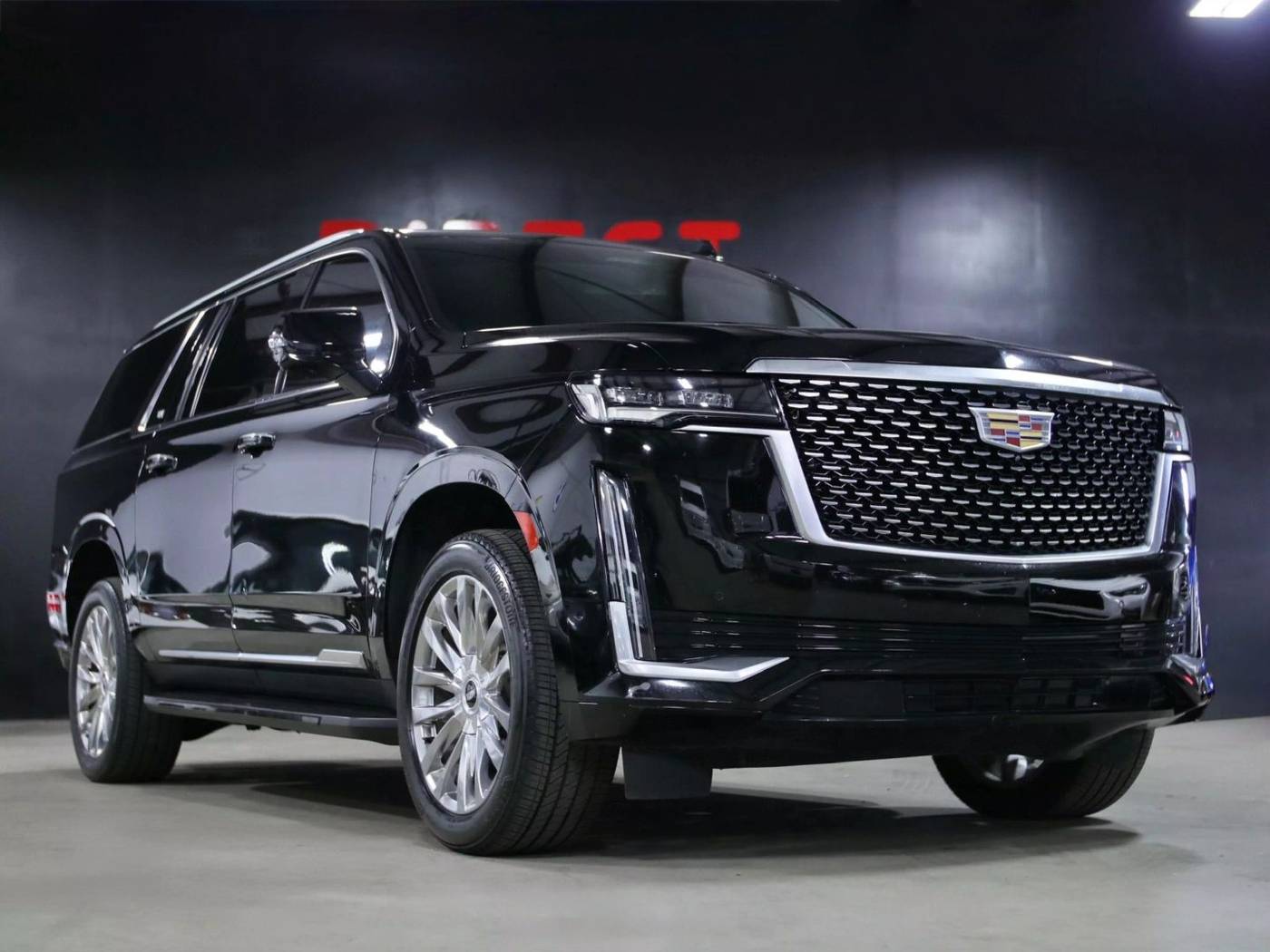 2022 Cadillac Escalade Luxury — SUV — 118,769 mi — Orlando, FL