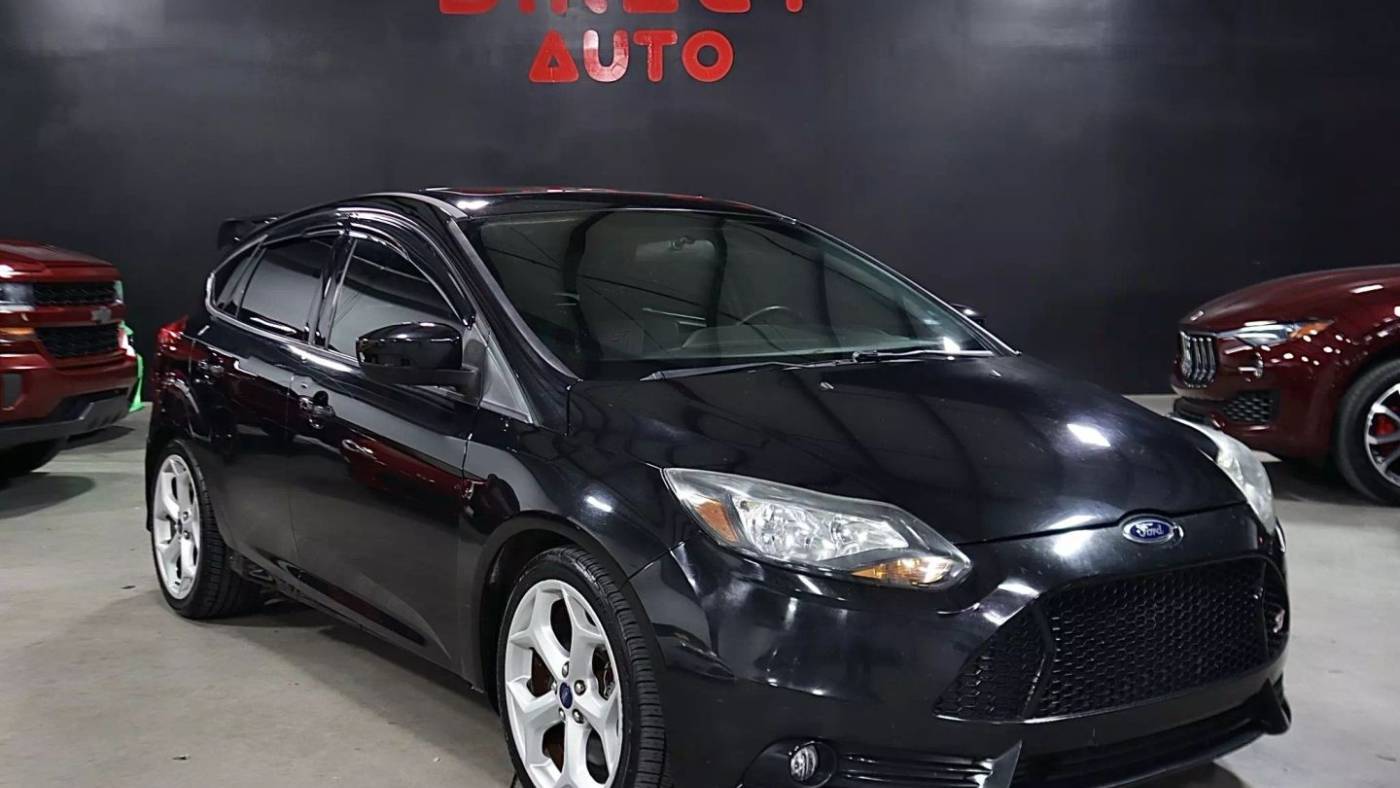 2014 Ford Focus ST — Hatchback — 105,733 mi — Orlando, FL
