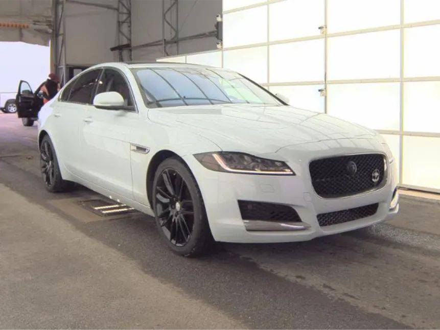 2018 Jaguar XF Portfolio