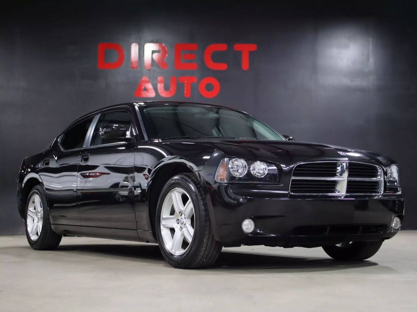 2010 Dodge Charger SXT — Sedan — 42,369 mi — Orlando, FL