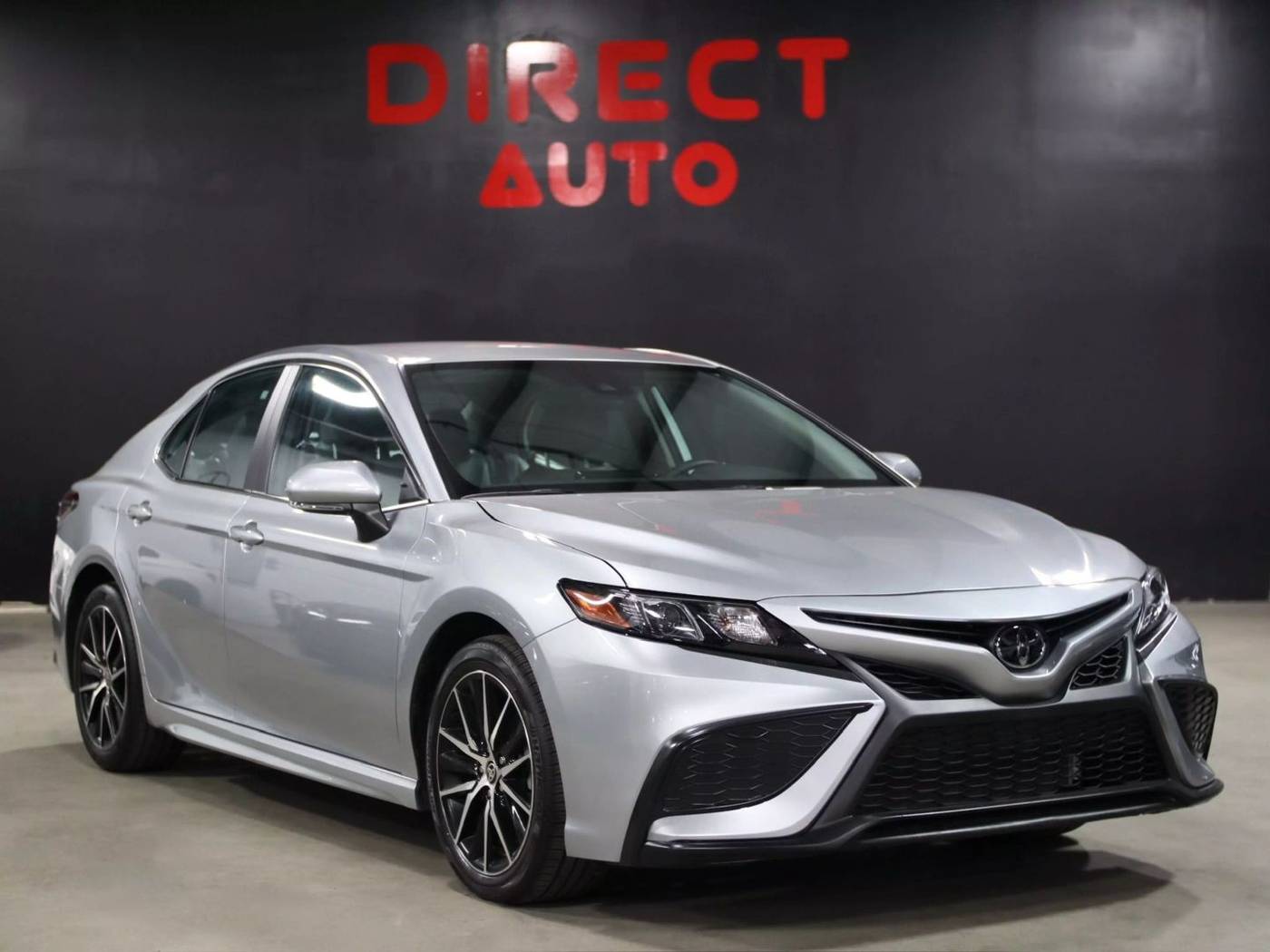 2024 Toyota Camry SE — Sedan — 3,927 mi — Orlando, FL