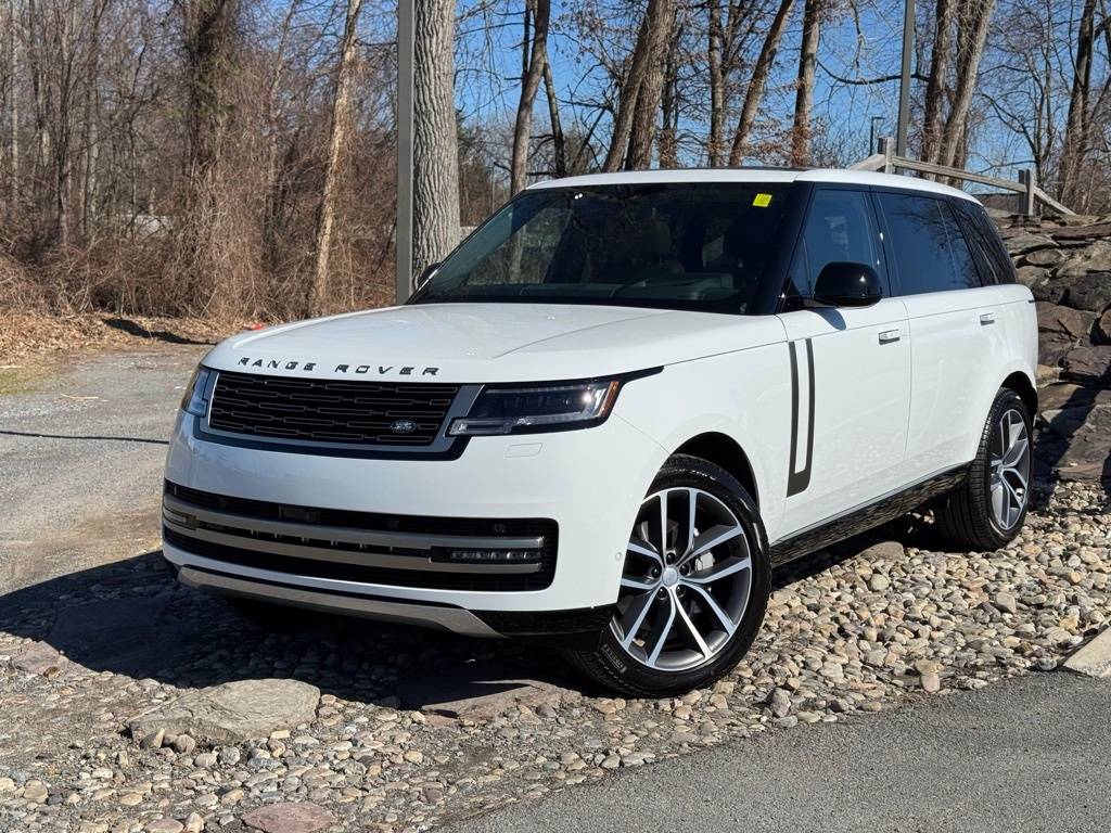 2025 Land Rover Range Rover SE — SUV — 4,232 mi — Albany, NY