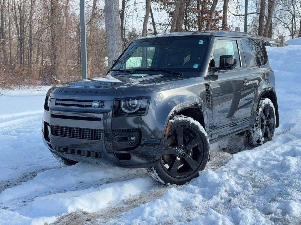 2024 Land Rover Defender V8 — SUV — 94 mi — Albany, NY