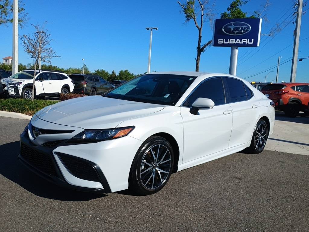 2023 Toyota Camry SE — Sedan — 21,441 mi — Orlando, FL
