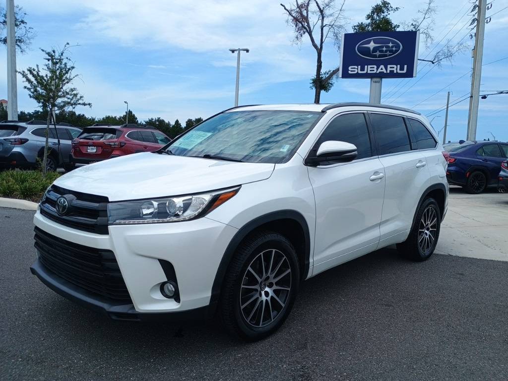 2017 Toyota Highlander SE V6 — SUV — 30,440 mi — Orlando, FL