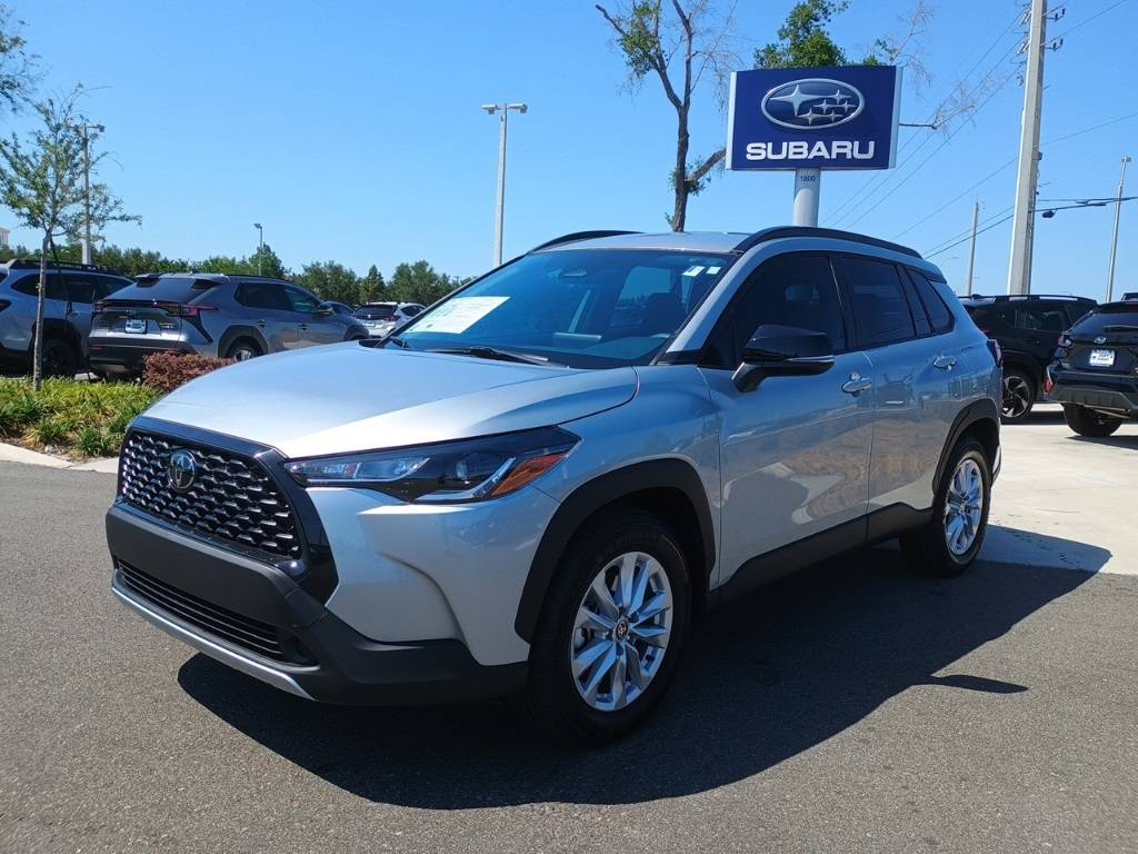 2025 Toyota Corolla Cross LE — SUV — 7,634 mi — Orlando, FL