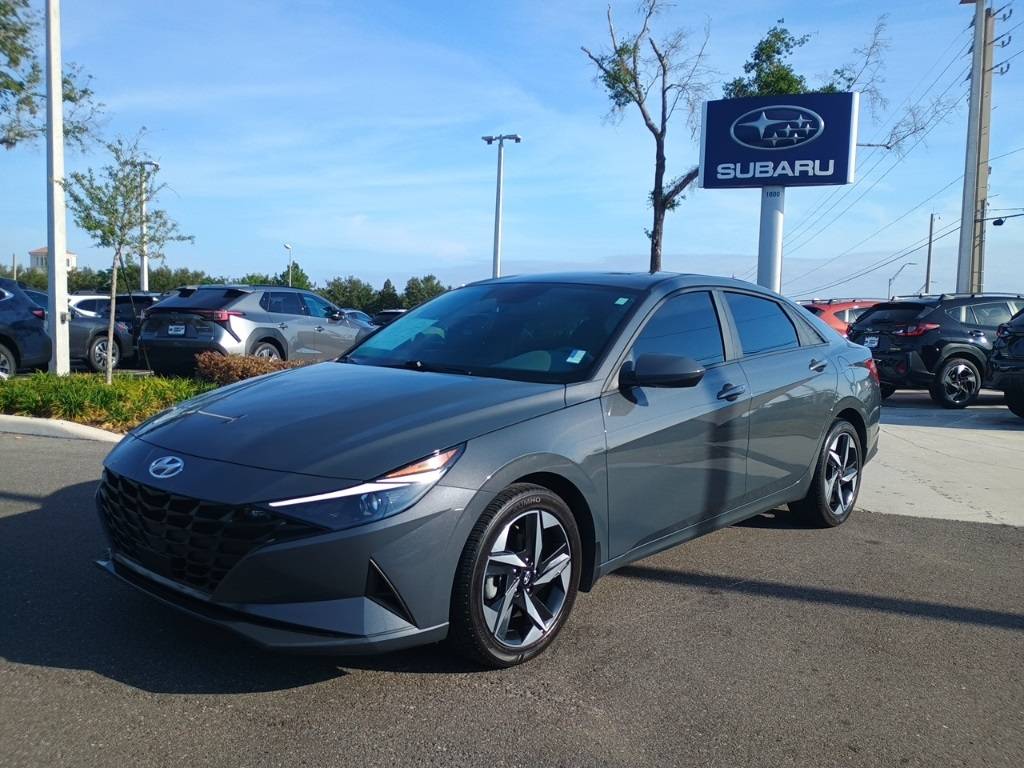 2023 Hyundai Elantra SEL — Sedan — 13,450 mi — Orlando, FL