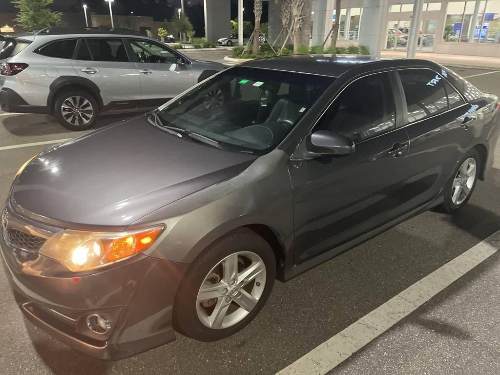 2014 Toyota Camry L — Sedan — 119,146 mi — Orlando, FL