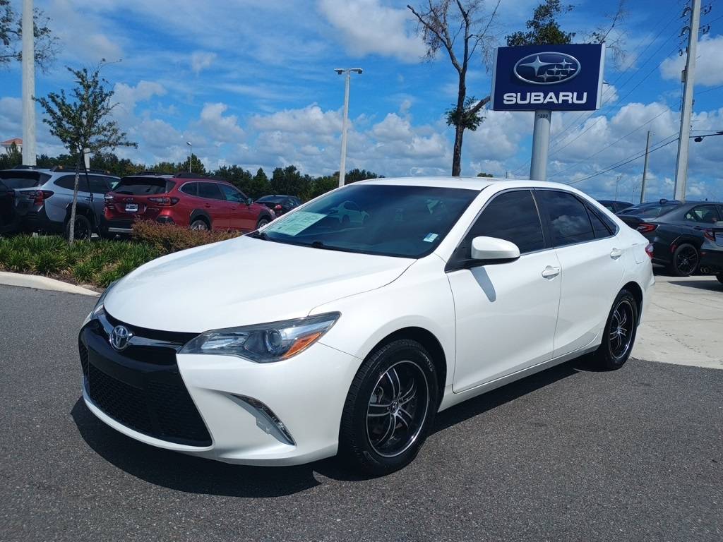 2017 Toyota Camry SE — Sedan — 52,669 mi — Orlando, FL