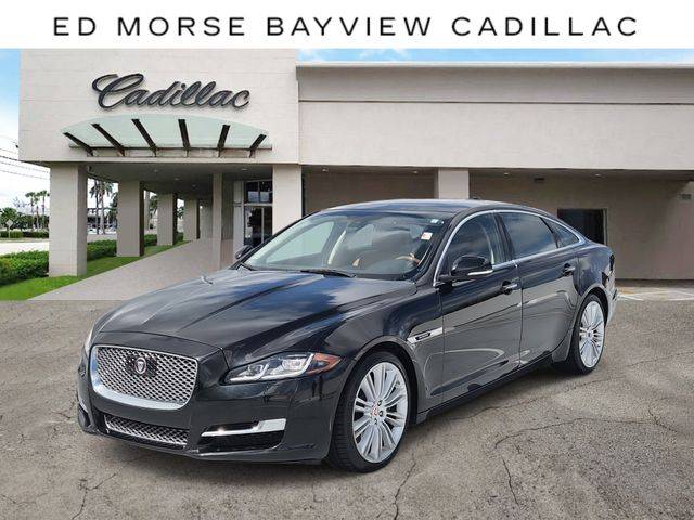 2017 Jaguar XJ Supercharged