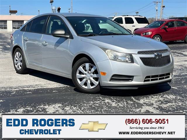 2013 Chevrolet Cruze LS — Sedan — 30,005 mi — Sparta, TN