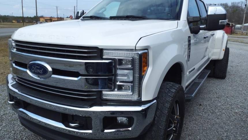 2019 Ford Super Duty F-350 Lariat — Pickup Truck — 23,374 mi — Hartselle, AL