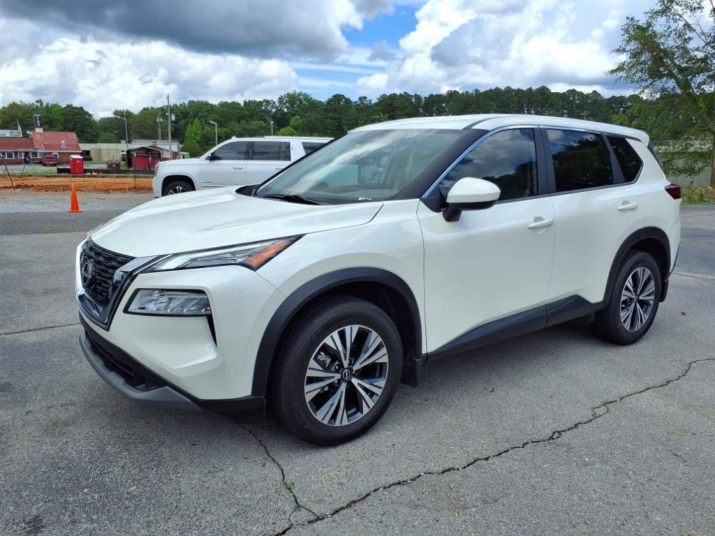 2023 Nissan Rogue SV — SUV — 16,936 mi — Hartselle, AL