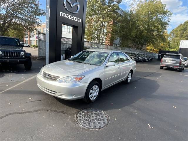 2004 Toyota Camry LE — Sedan — 110,510 mi — Wellesley, MA