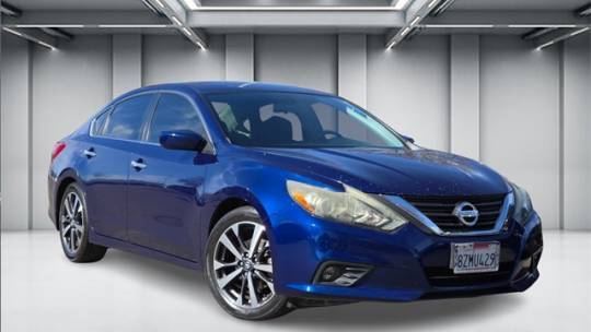 2016 Nissan Altima 2.5 SR — Sedan — 113,835 mi — Elk Grove, CA