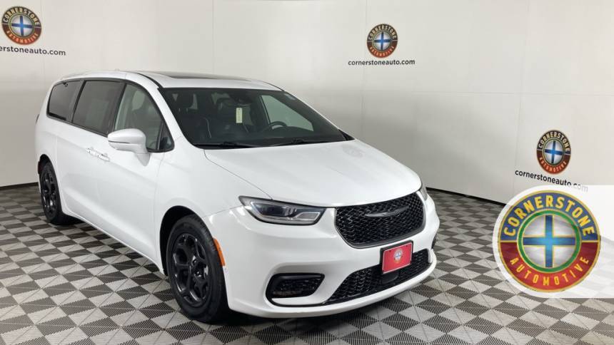 2022 Chrysler Pacifica Hybrid Limited — Minivan — 63,189 mi — Elk River, MN