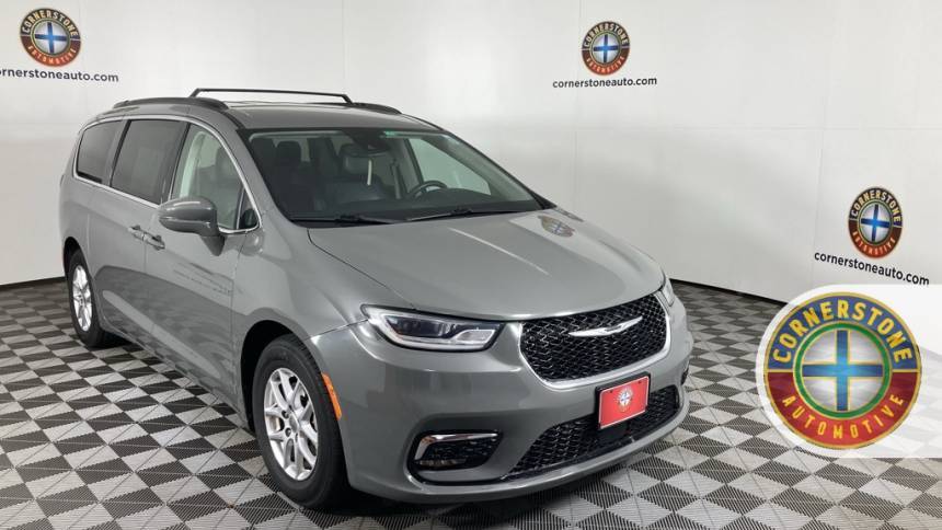 2022 Chrysler Pacifica Touring L — Minivan — 70,207 mi — Elk River, MN