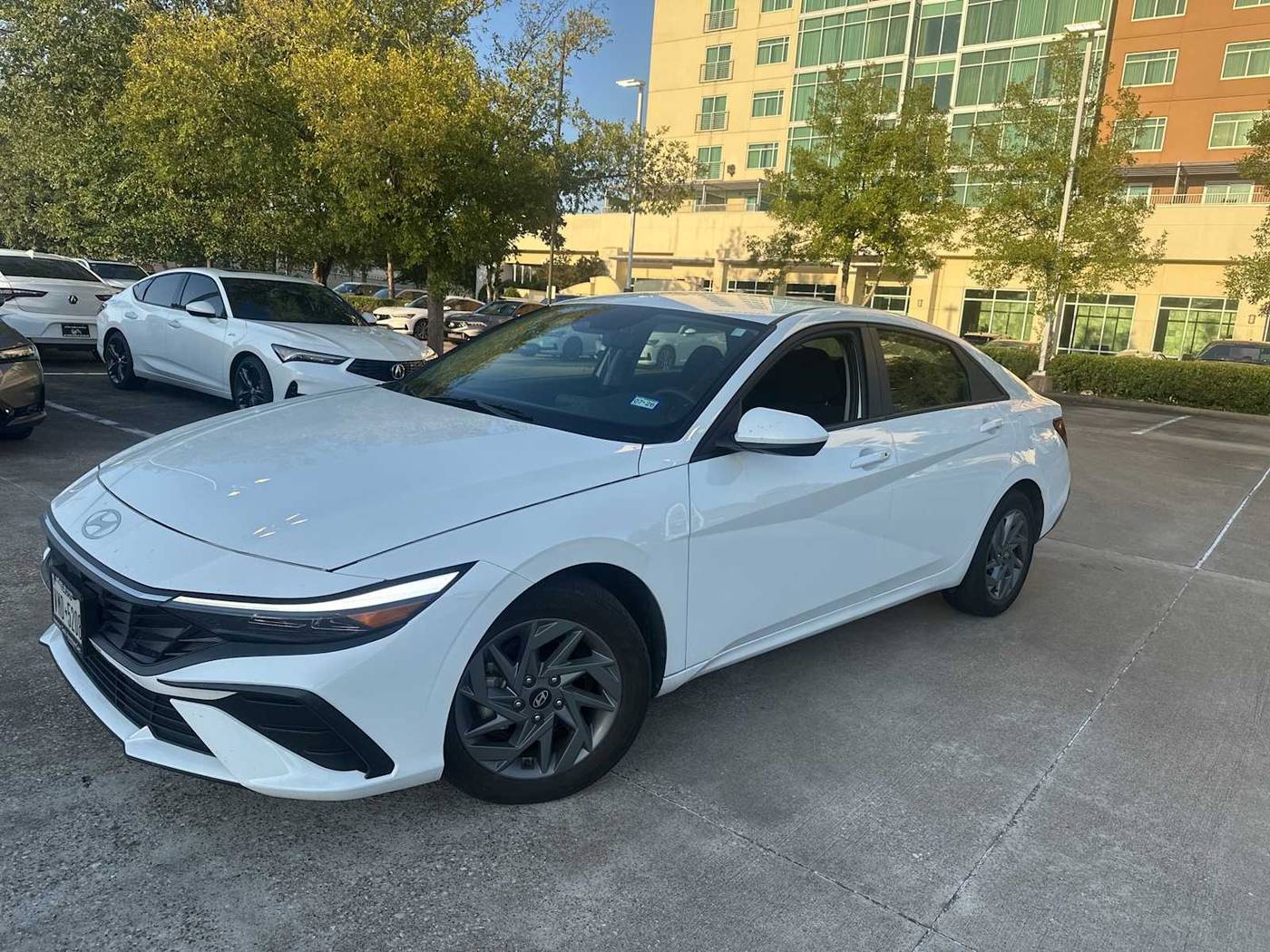 2024 Hyundai Elantra SEL — Sedan — 26,924 mi — Houston, TX