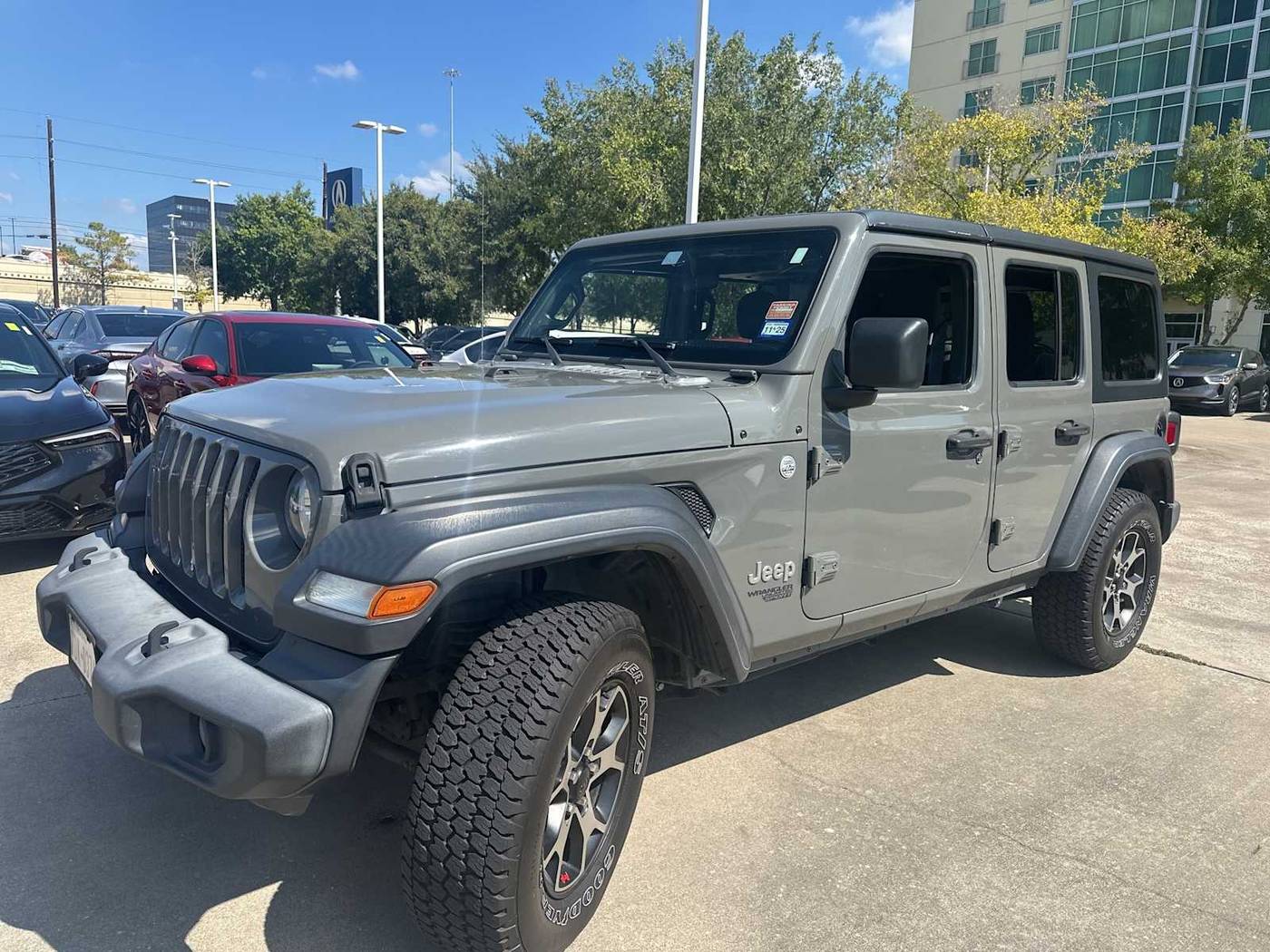 2020 Jeep Wrangler Sport S — SUV — 140,203 mi — Houston, TX