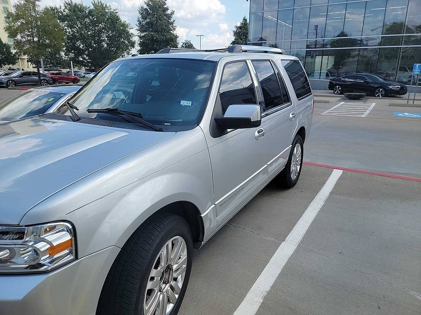 2014 Lincoln Navigator Standard — SUV — 152,221 mi — Houston, TX