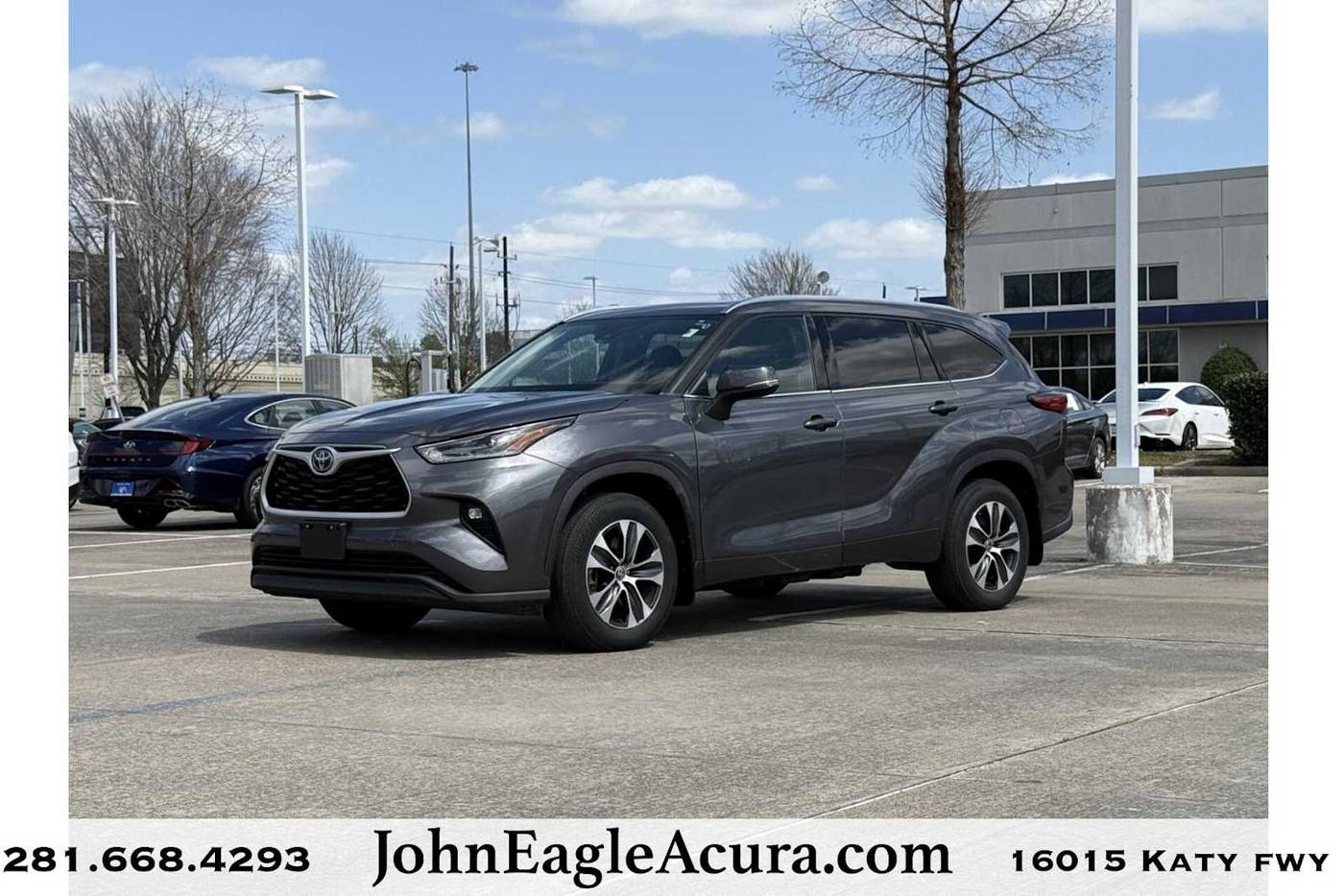 2021 Toyota Highlander Hybrid XLE — SUV — 46,609 mi — Houston, TX
