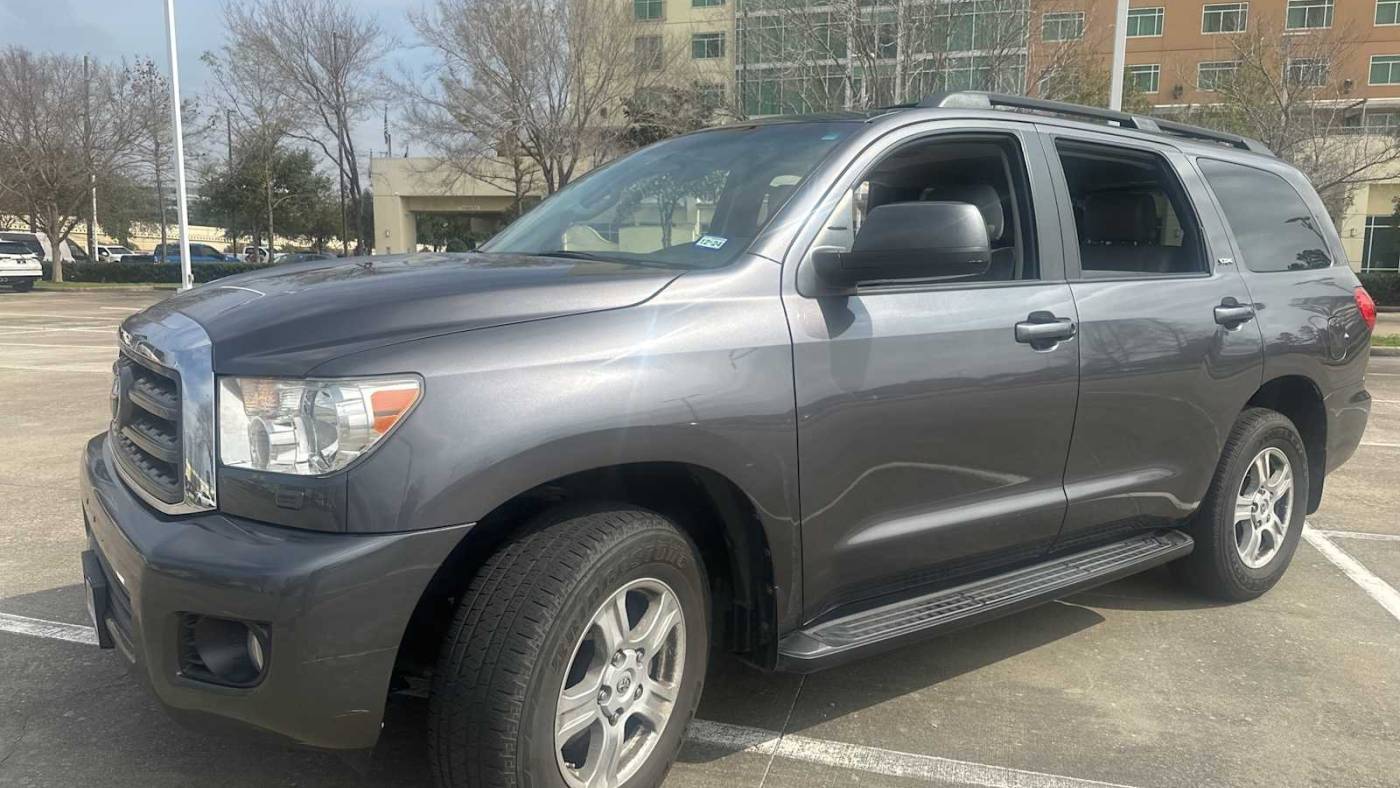 2014 Toyota Sequoia SR5 — SUV — 158,652 mi — Houston, TX