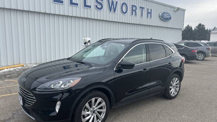 2022 Ford Escape Titanium — SUV — 49,038 mi — Ellsworth, WI