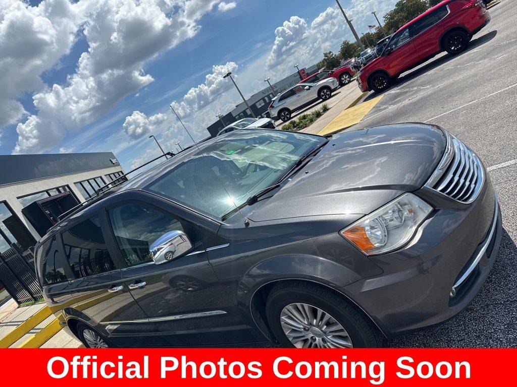 2015 Chrysler Town & Country Touring-L — Minivan — 155,470 mi — Orlando, FL