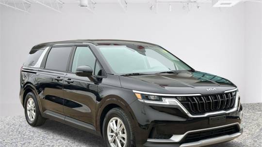 2022 Kia Carnival LXS — Minivan — 34,530 mi — Sterling, VA