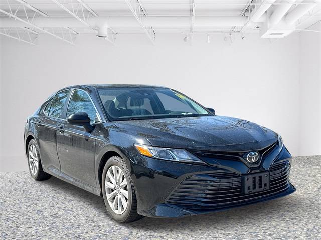 2019 Toyota Camry LE — Sedan — 90,115 mi — Glen Burnie, MD