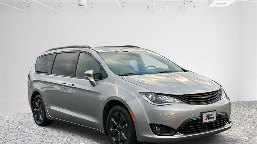 2019 Chrysler Pacifica Hybrid Limited — Minivan — 42,972 mi — Sterling, VA