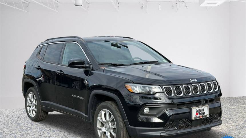 2024 Jeep Compass Latitude Lux — SUV — 6,867 mi — Sterling, VA