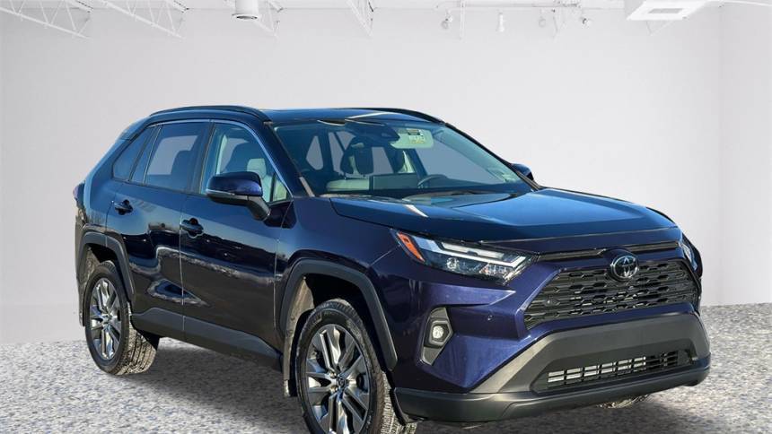 2023 Toyota RAV4 XLE Premium — SUV — 10,731 mi — Sterling, VA