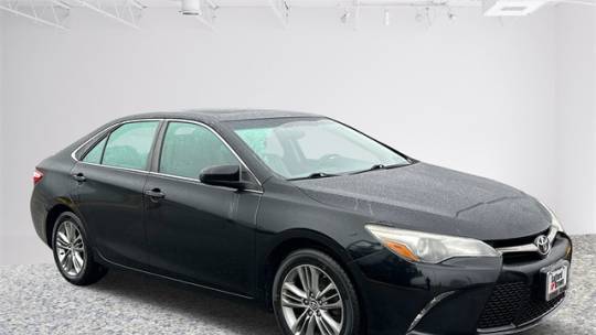 2015 Toyota Camry SE — Sedan — 90,337 mi — Alexandria, VA