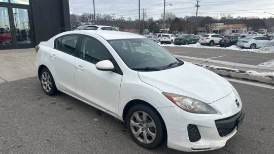 2013 Mazda Mazda3 i SV — Sedan — 74,008 mi — Alexandria, VA