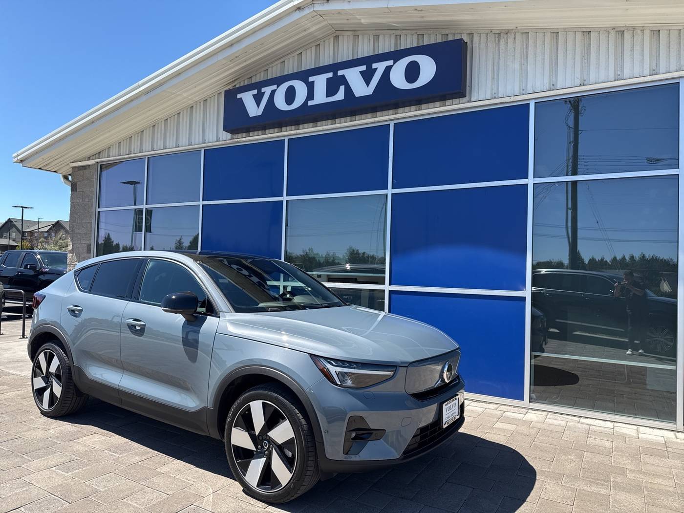 2023 Volvo C40 Recharge Plus — SUV — 24,410 mi — Bend, OR