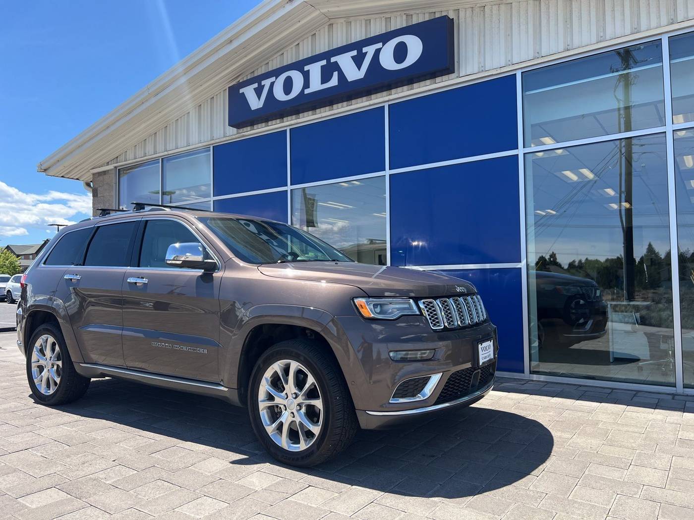 2020 Jeep Grand Cherokee Summit