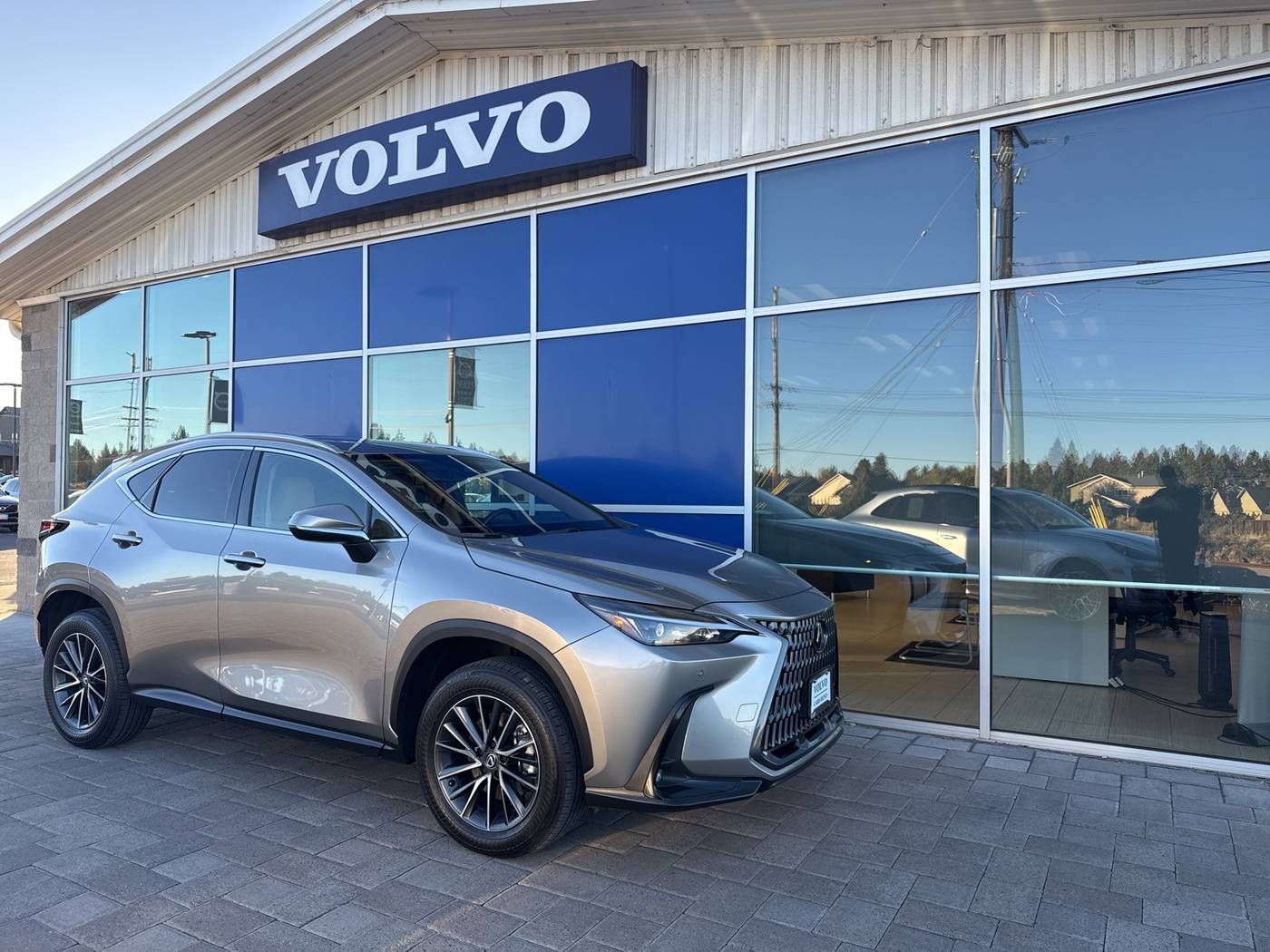 2025 Lexus NX NX 350h Premium — SUV — 13,172 mi — Bend, OR