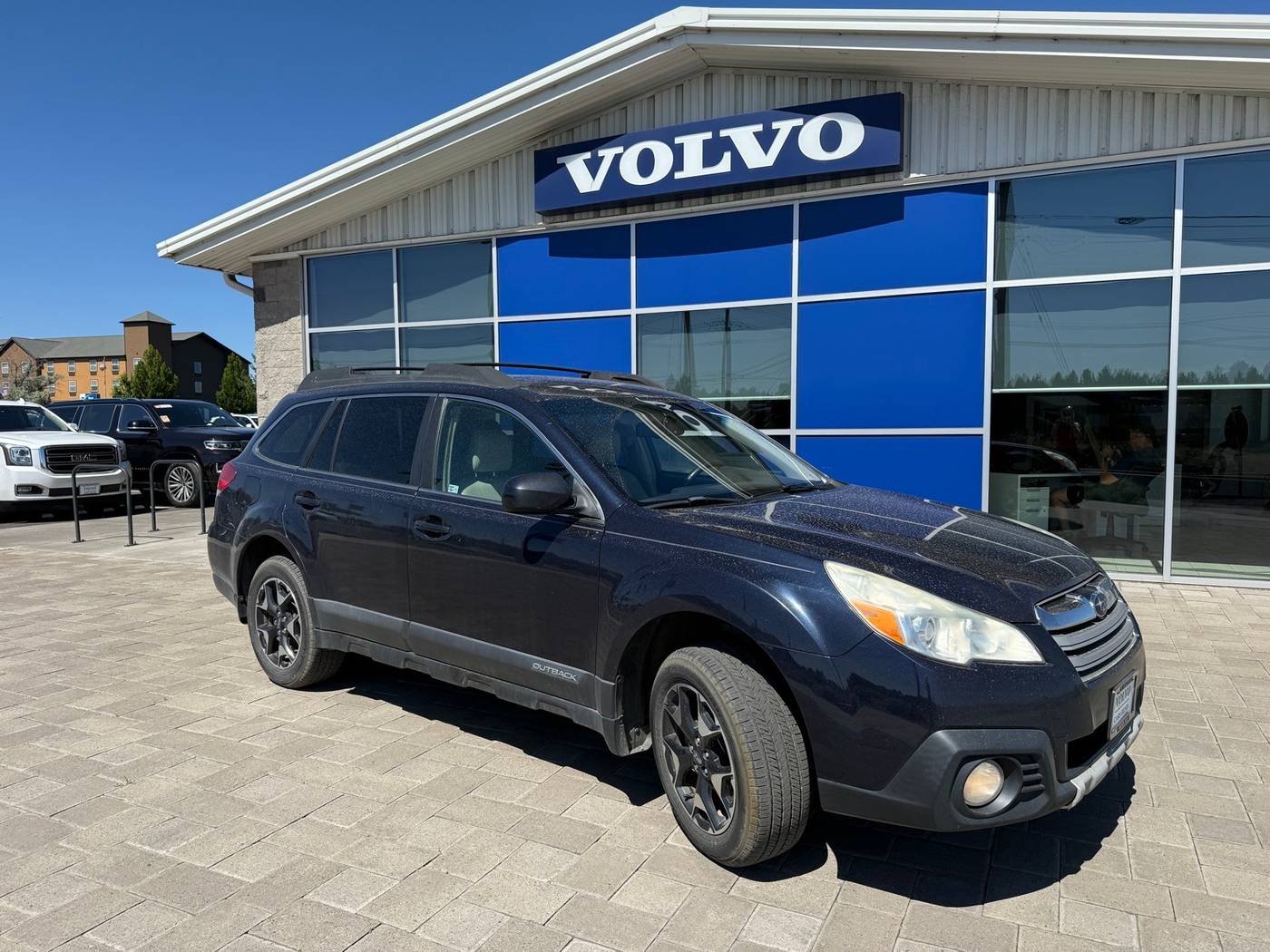 2013 Subaru Outback 2.5i Limited — SUV — 181,308 mi — Bend, OR