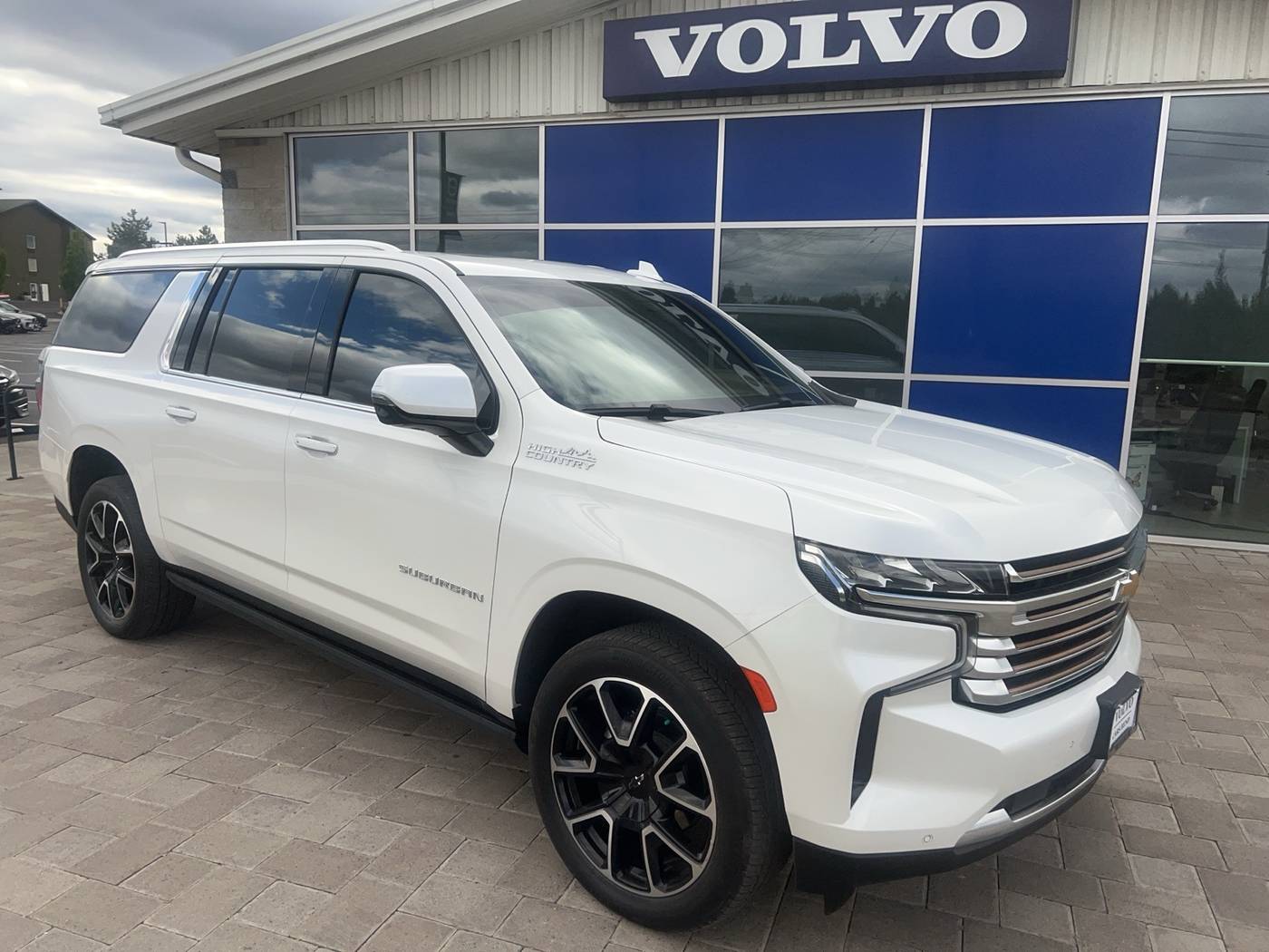 2022 Chevrolet Suburban High Country — SUV — 33,817 mi — Bend, OR