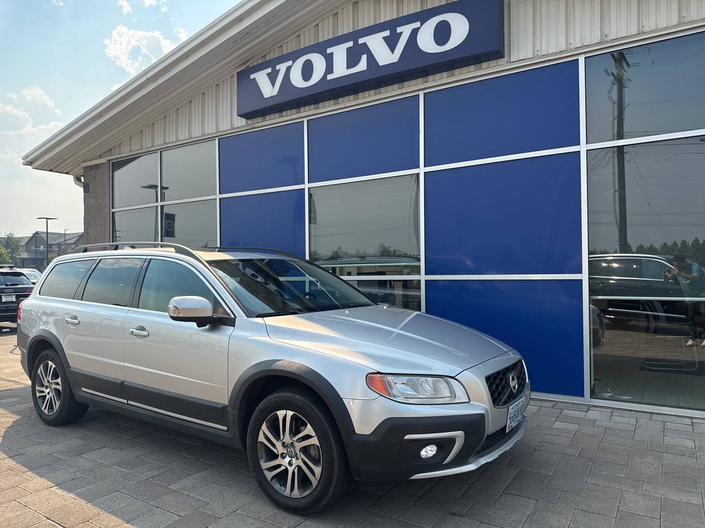 2015 Volvo XC70 3.2 Premier Plus — Wagon — 158,165 mi — Bend, OR