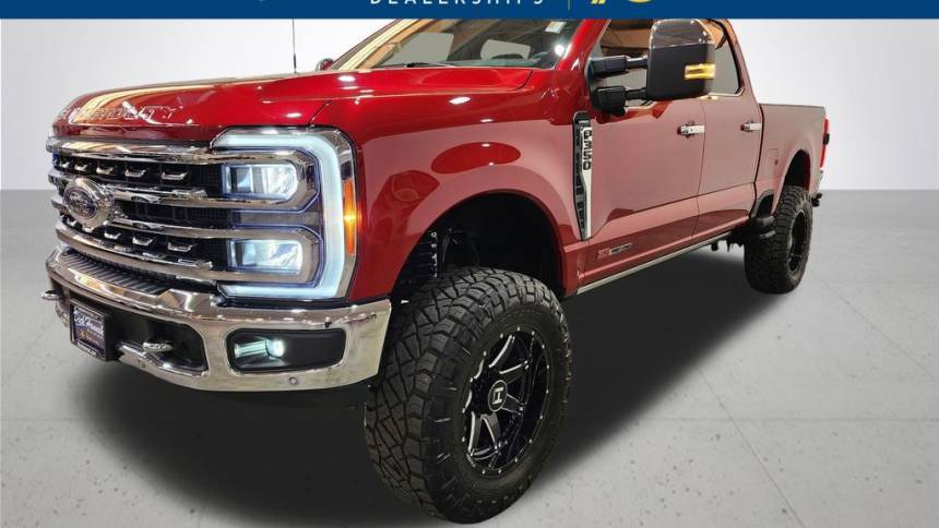 2023 Ford Super Duty F-350 LARIAT — Pickup Truck — 10,685 mi — Sandy, OR