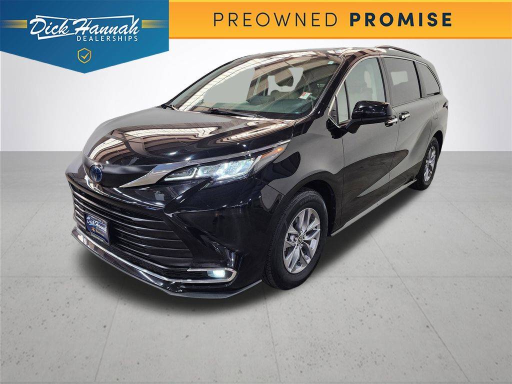2022 Toyota Sienna XLE — Minivan — 53,775 mi — Sandy, OR
