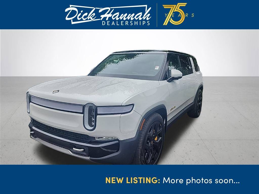 2023 Rivian R1S