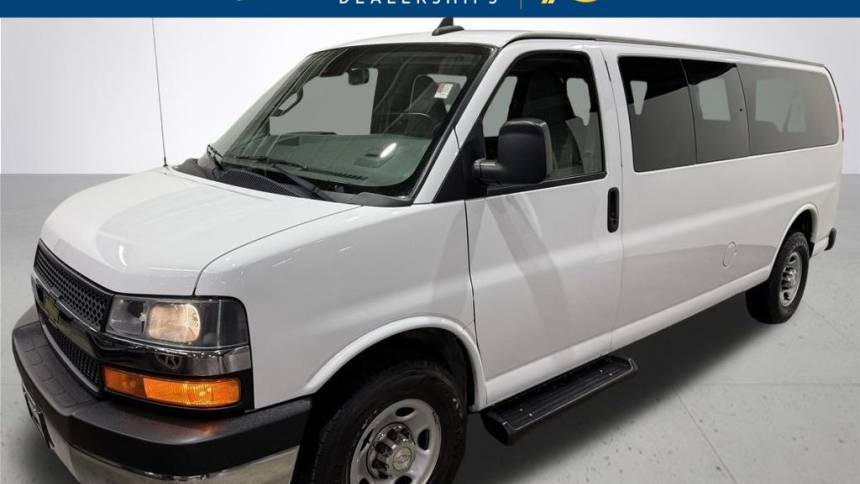 2019 Chevrolet Express Passenger LT — Passenger Van — 67,209 mi — Sandy, OR