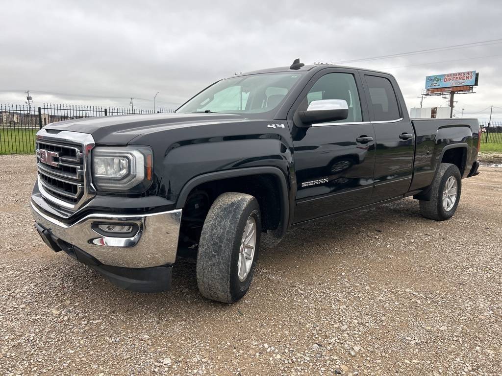 2016 GMC Sierra 1500 SLE — Pickup Truck — 117,182 mi — Forney, TX